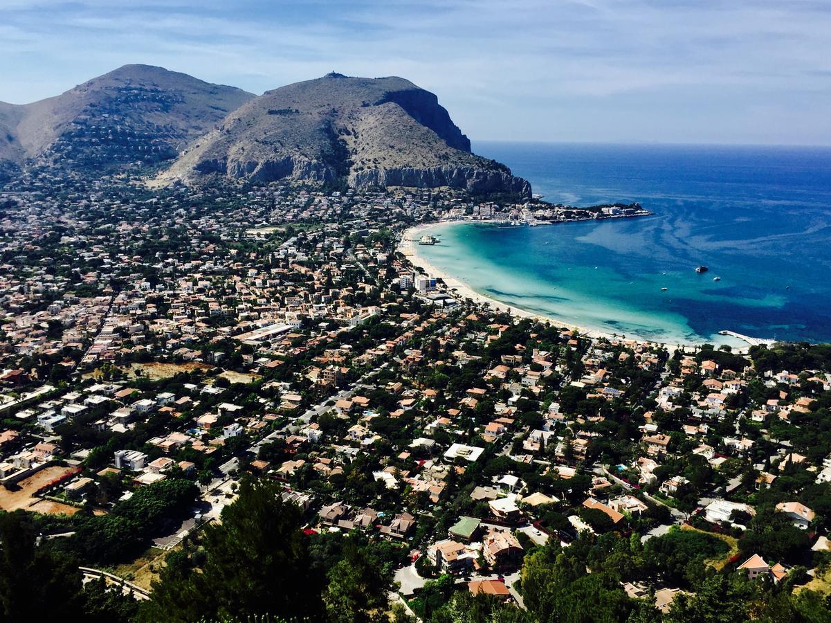 Villa Rosemada, Mondello Палермо Екстер'єр фото